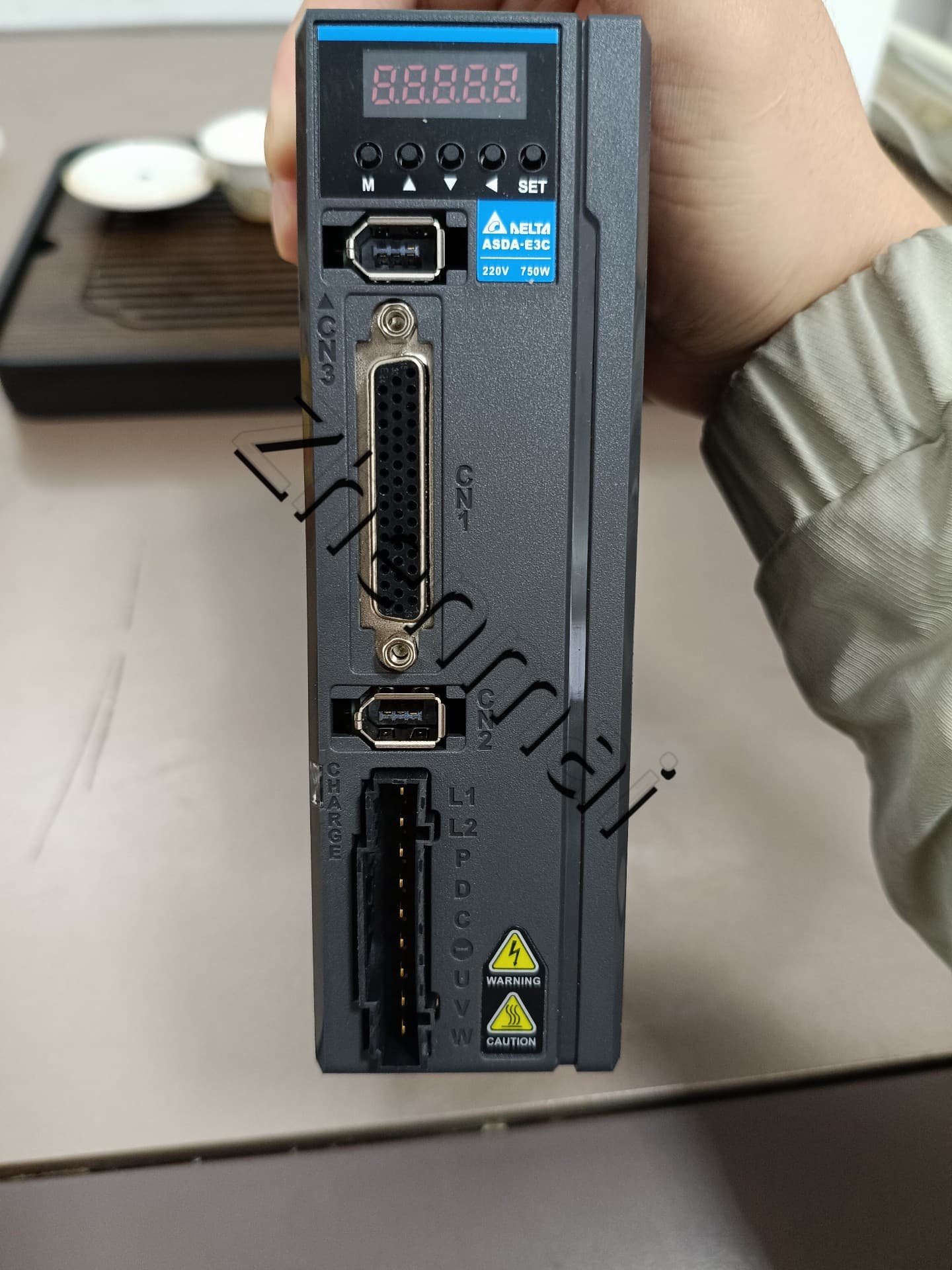 100% brand new original and genuine Delta ASD-E3-0721-L Frequency converters Drive Servo Motor
