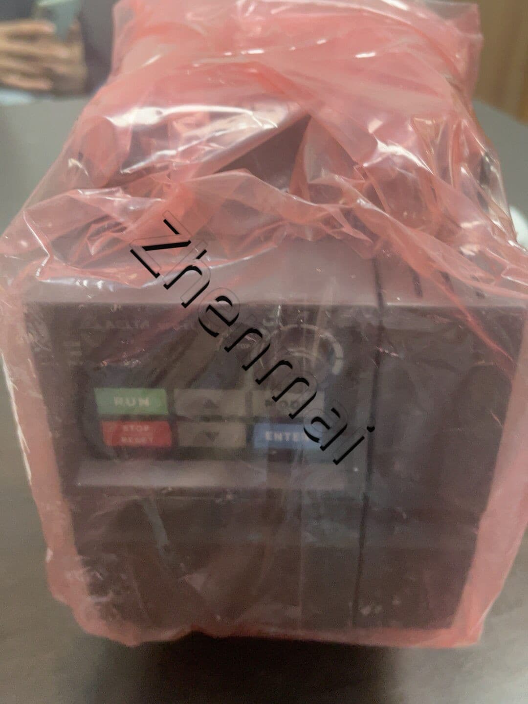 100% brand new original and genuine Delta VFD015EL21W  Frequency converters Drive Servo Motor
