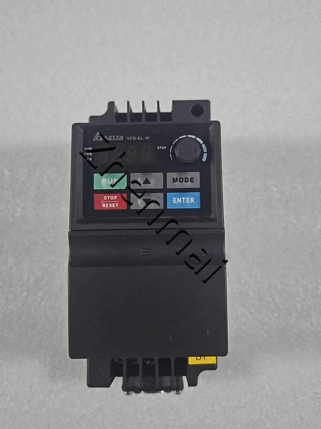100% brand new original and genuine Delta VFD015EL43W  Frequency converters Drive Servo Motor