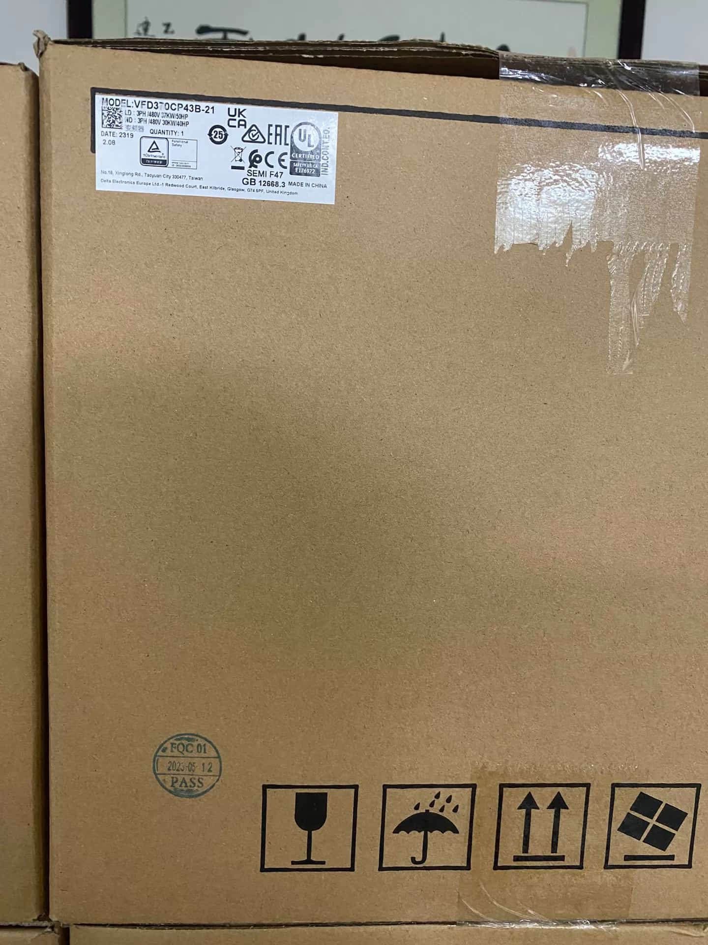 100% brand new, original and genuine Delta VFD370CP43B-21 380V37KW Frequency converters Drive Servo Motor