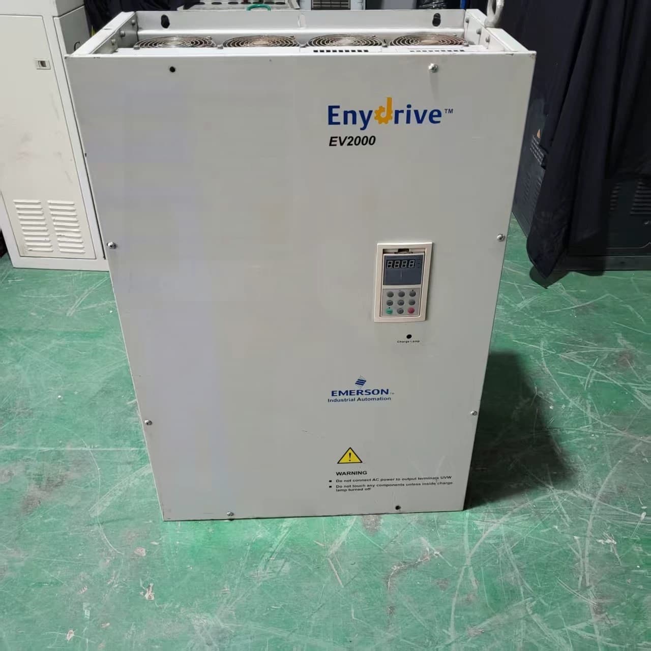 100% brand new original and genuine Emerson 18.5/22KW/380V:EV2000-4T0185G1/0220P1 Frequency converters Drive Servo Motor