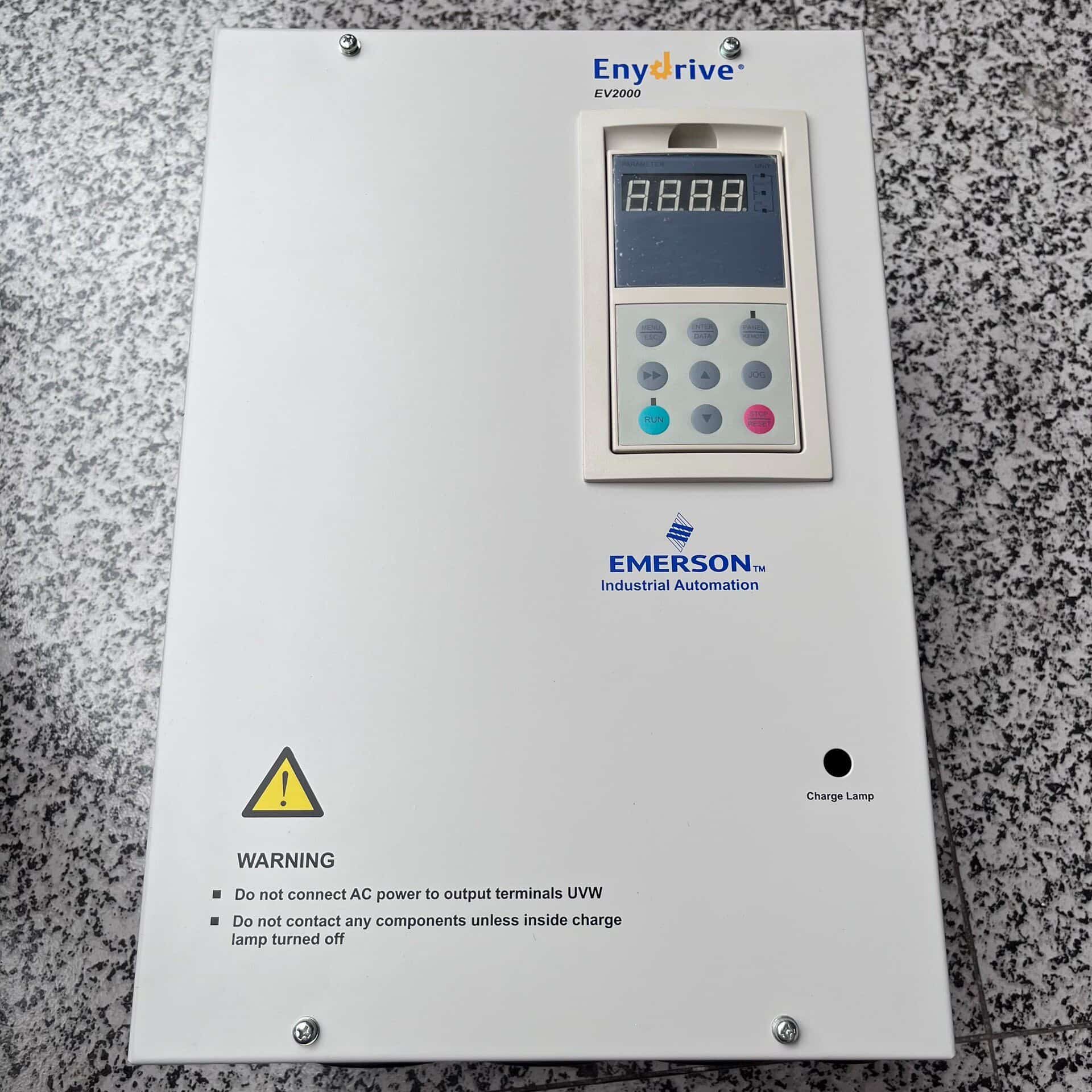 100% brand new original and genuine Emerson 22/30KW/380V: EV2000-4T0220G1/0300P1 Frequency converters Drive Servo Motor