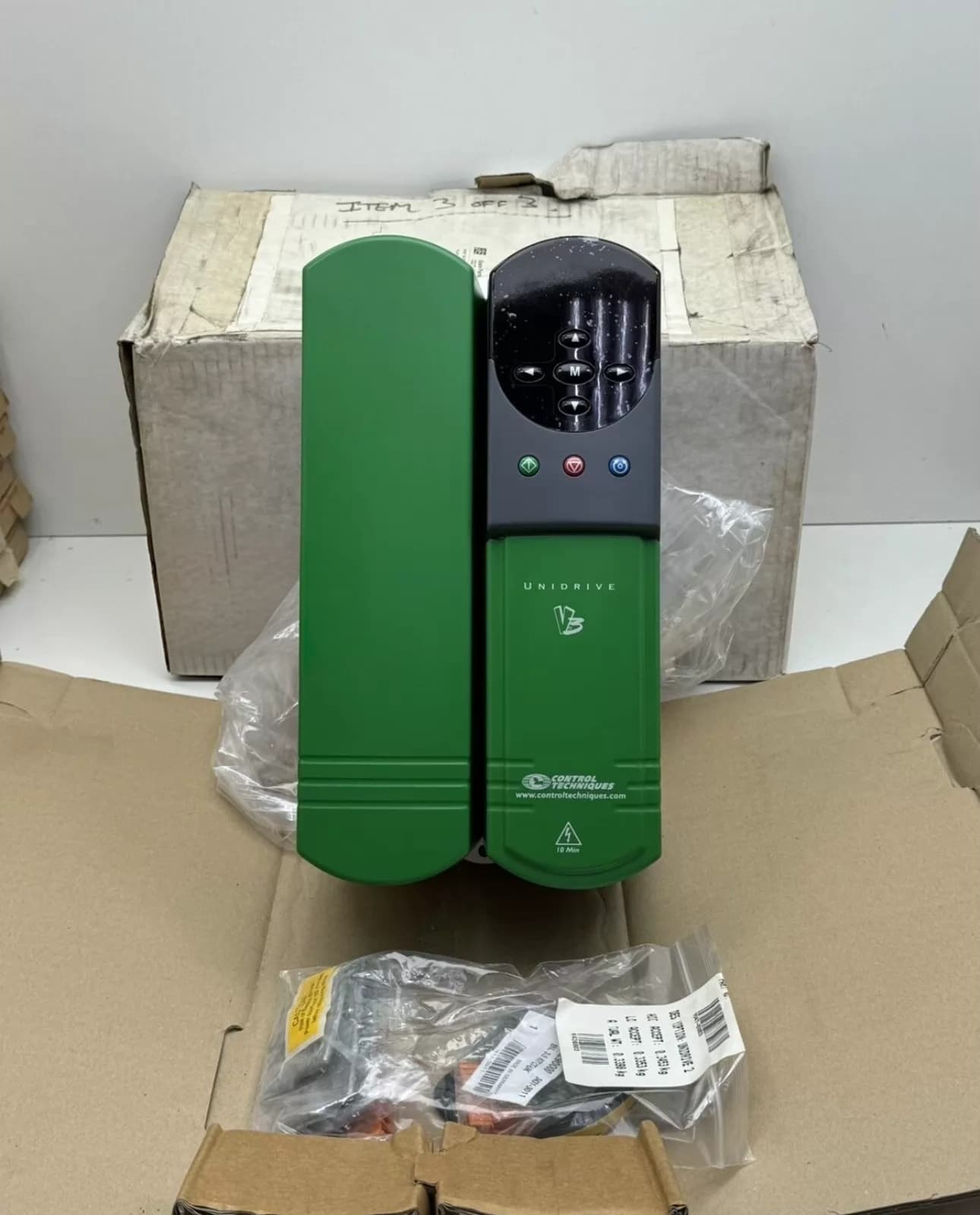 100% brand new original and genuine Emerson UNI2403   Frequency converters Drive Servo Motor