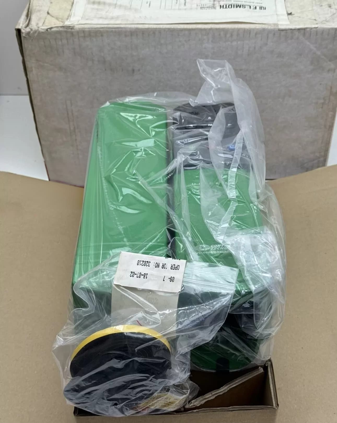 100% brand new original and genuine Emerson UNI3402 Frequency converters Drive Servo Motor