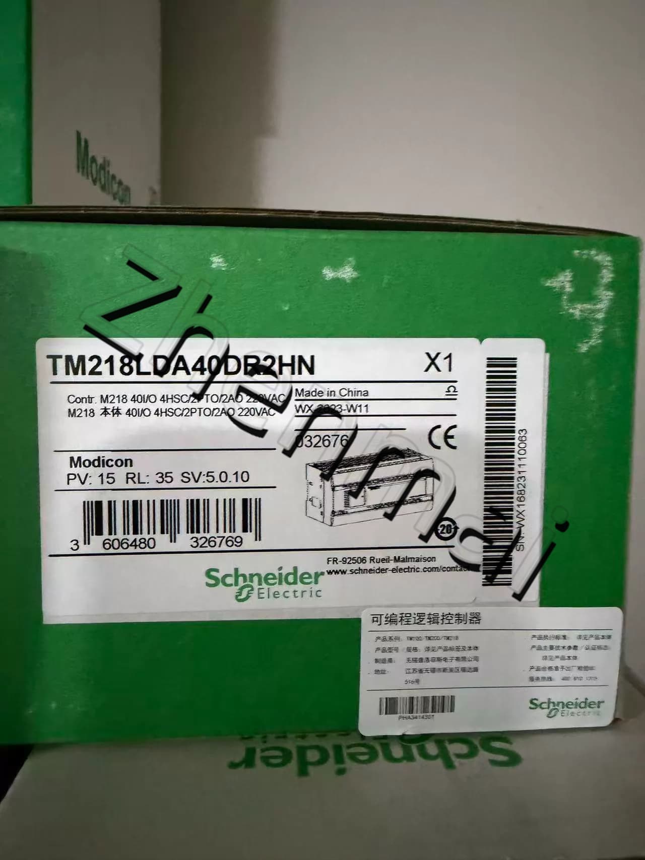 100% brand new, original and genuine Schneider TM218LDA40DR2HN Frequency converters, circuit breakers, contactors, protective devices