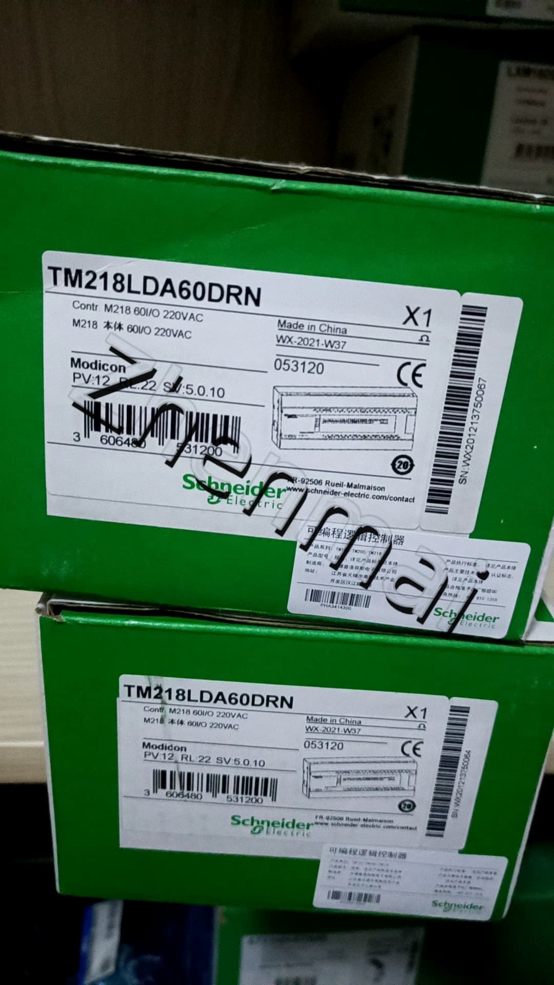 100% brand new, original and genuine Schneider TM218LDA60DRN Frequency converters, circuit breakers, contactors, protective devices