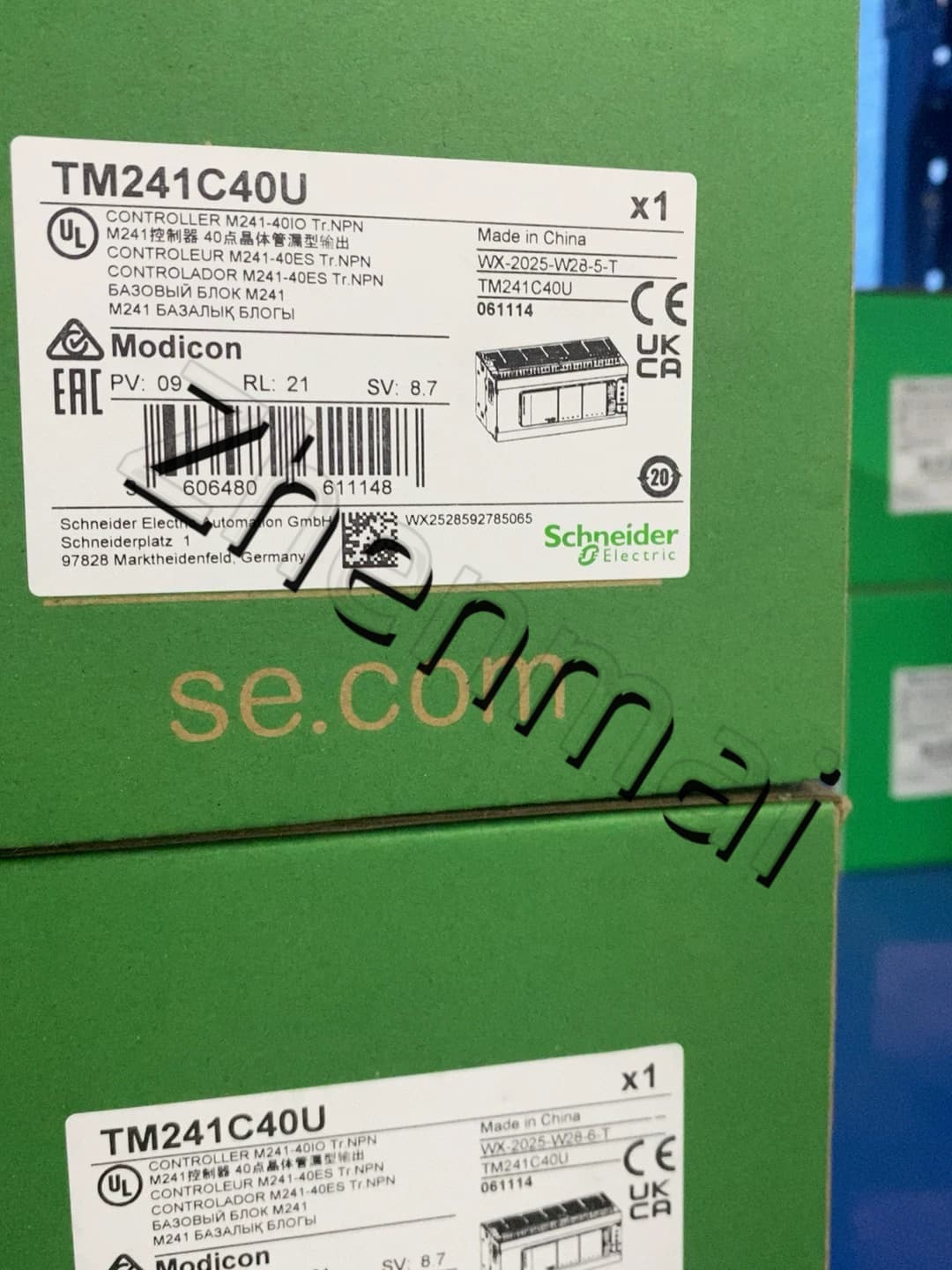 100% brand new, original and genuine Schneider TM241C40U Frequency converters, circuit breakers, contactors, protective devices