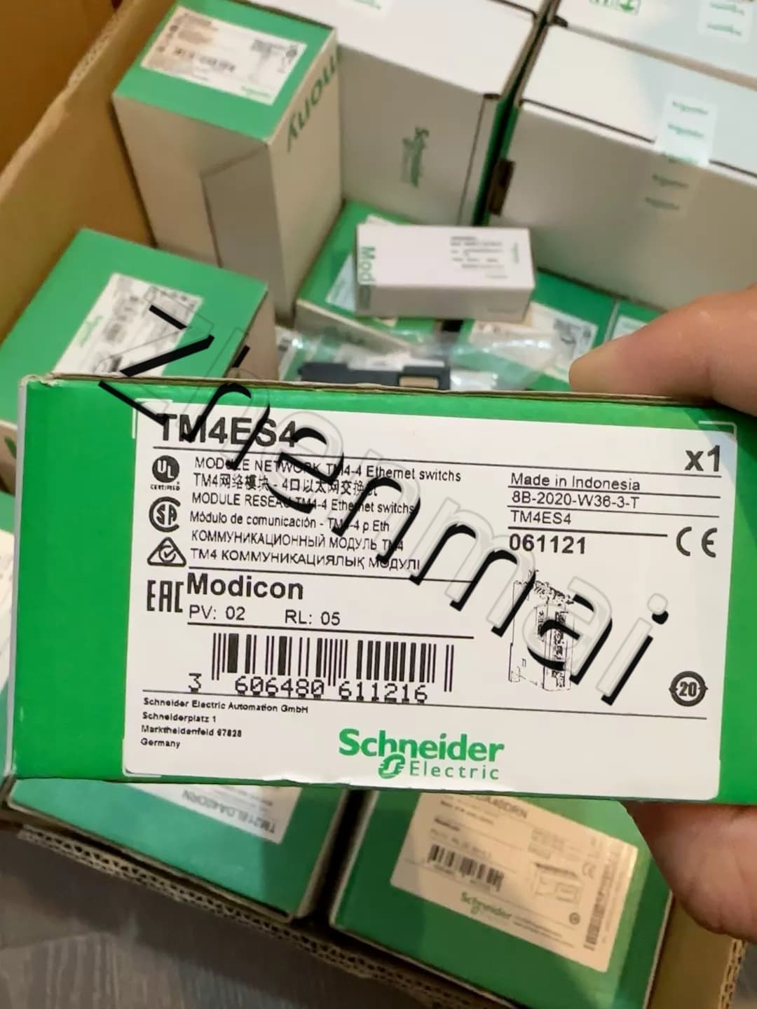 100% brand new, original and genuine Schneider TM4ES4 Frequency converters, circuit breakers, contactors, protective devices