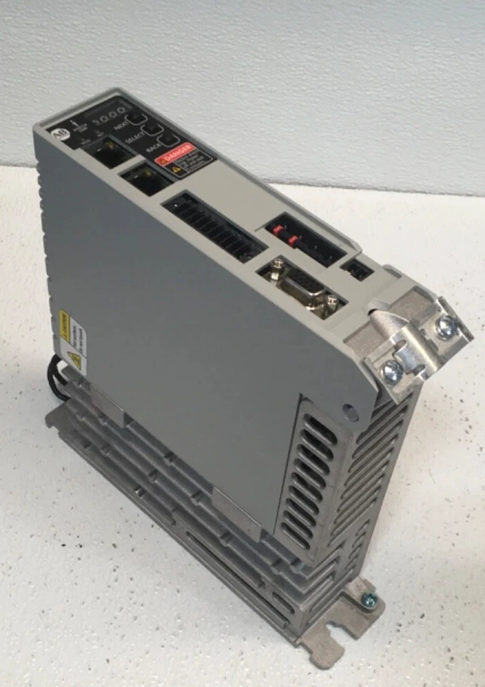 2198-C2055-ERS Kinetix 5300 Servo Drive, brand new and genuine Fast delivery