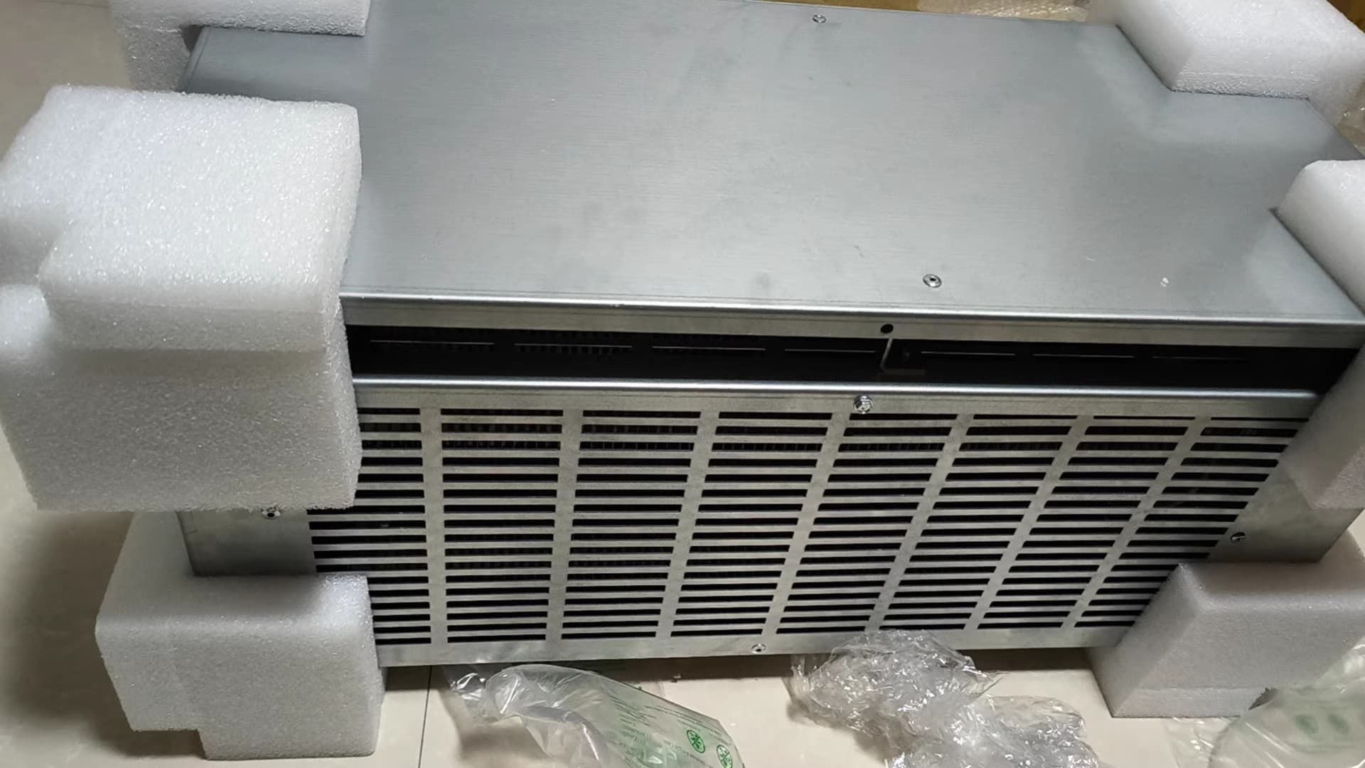 2198-R127 Kinetix 5700 servo, brand new and genuine Fast delivery