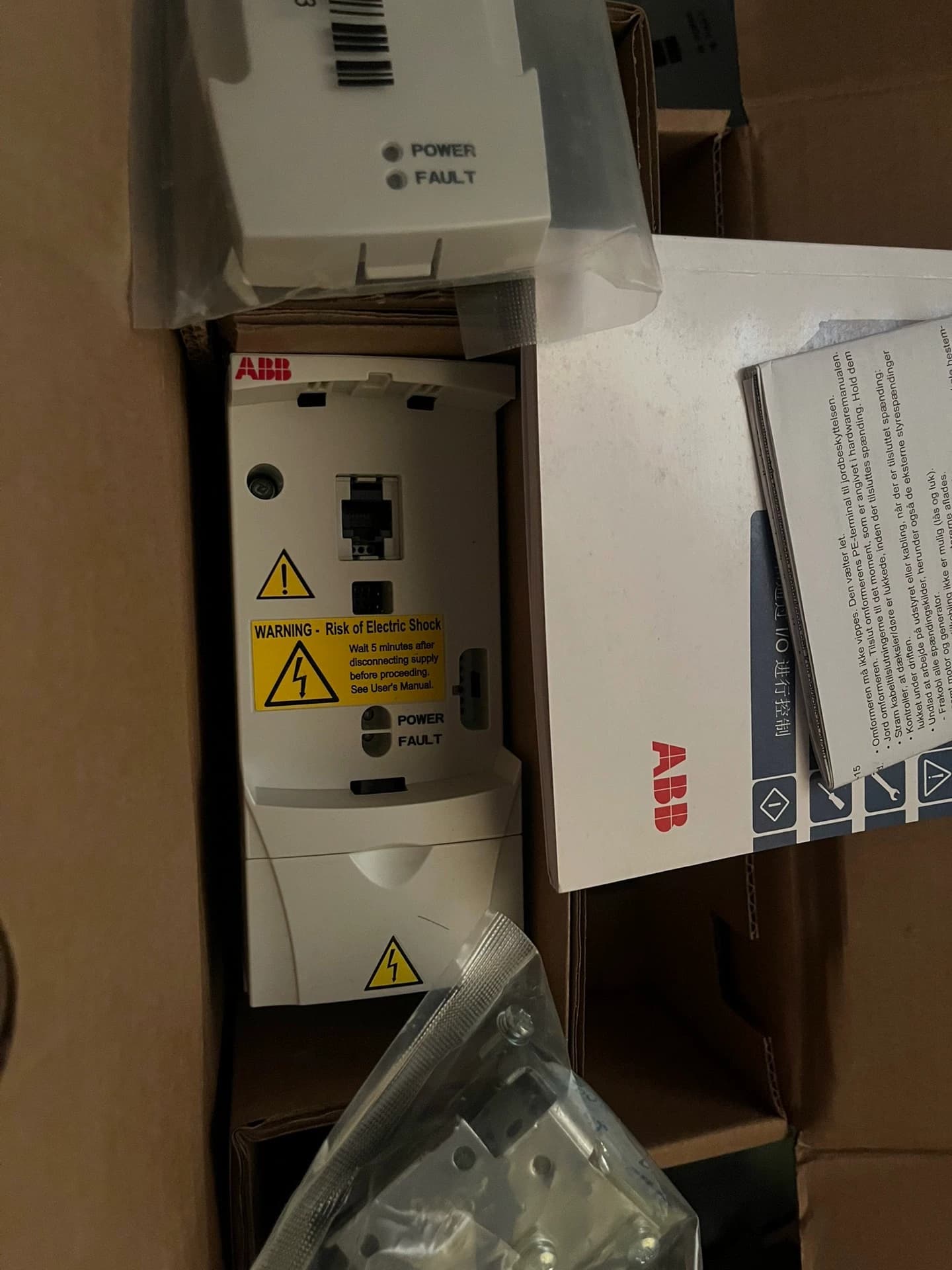 ACS310-03E-01A3-4 ABB Variable-frequency drives, DC variable-speed drives, servo drives