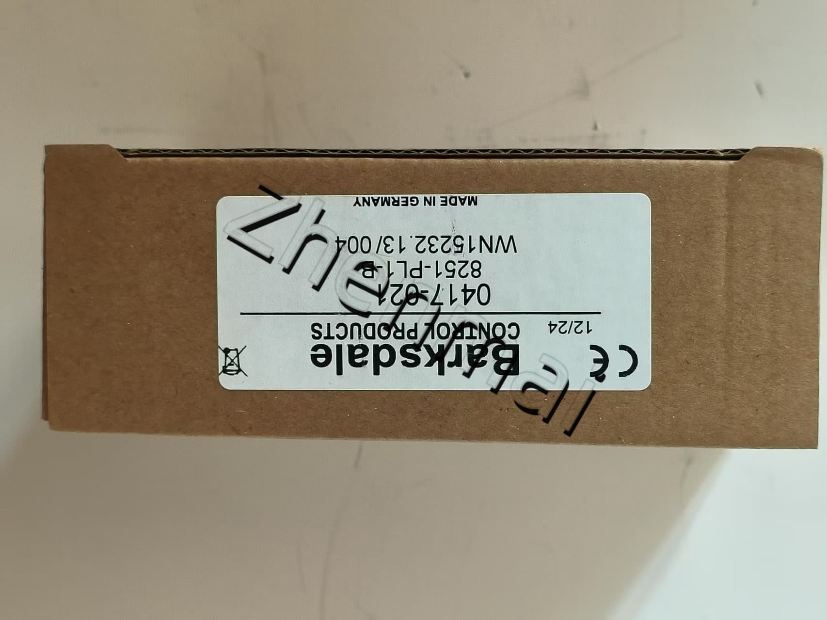 Brand New Original Barksdale 8251-PL1-B 0417-021 Pressure sensor Level switch Flow switch Pressure switch Fast Shipping