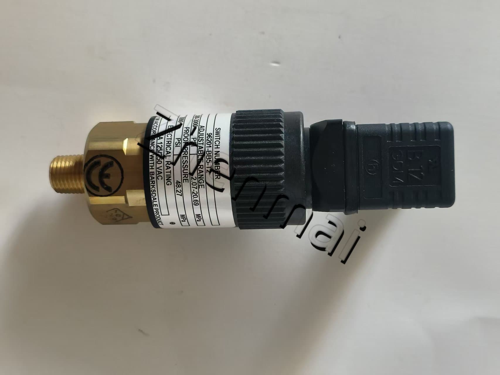 Brand New Original Barksdale 96201-BB5-T2 Pressure sensor Level switch Flow switch Pressure switch Fast Shipping