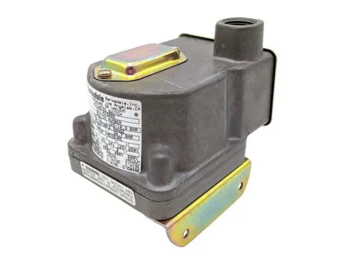Brand New Original Barksdale D1T-H2SS  Pressure sensor Level switch Flow switch Pressure switch Fast Shipping