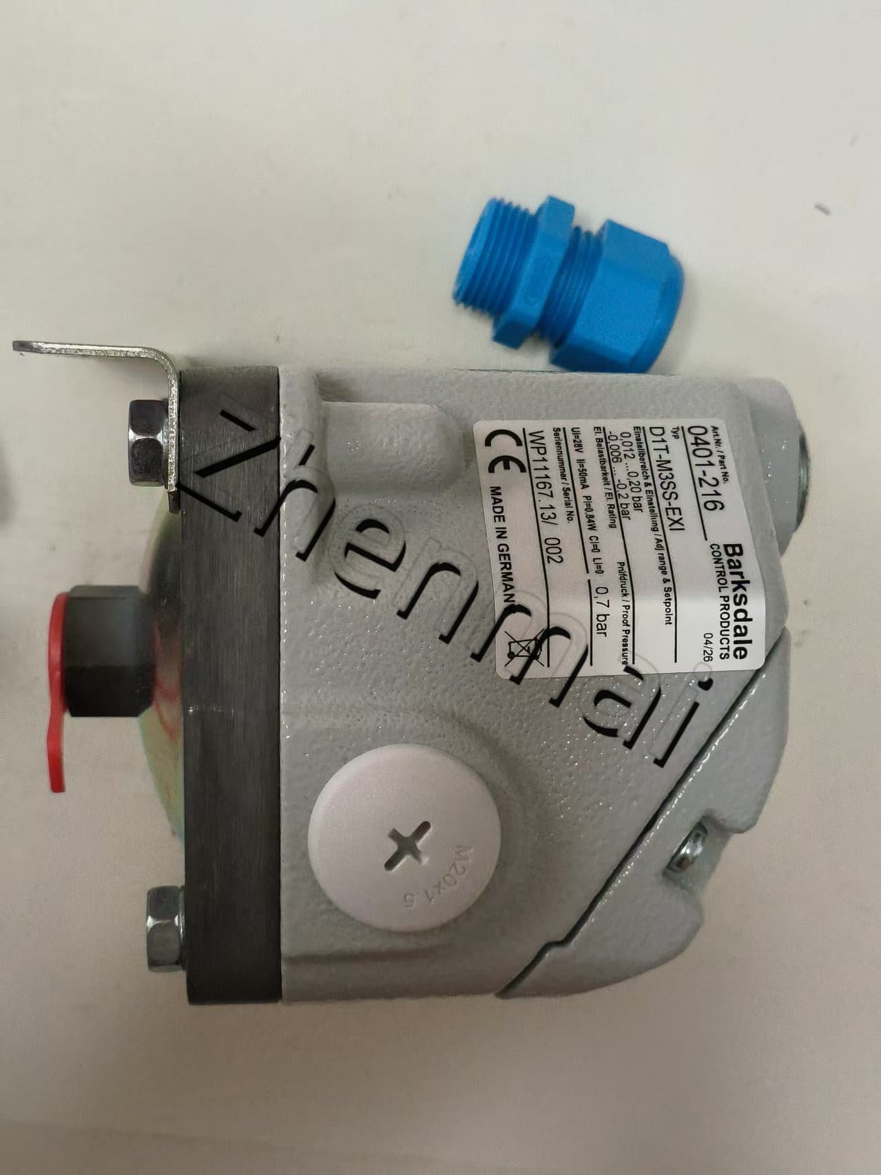 Brand New Original Barksdale D1T-M3SS-EXI  0401-216 Pressure sensor Level switch Flow switch Pressure switch Fast Shipping