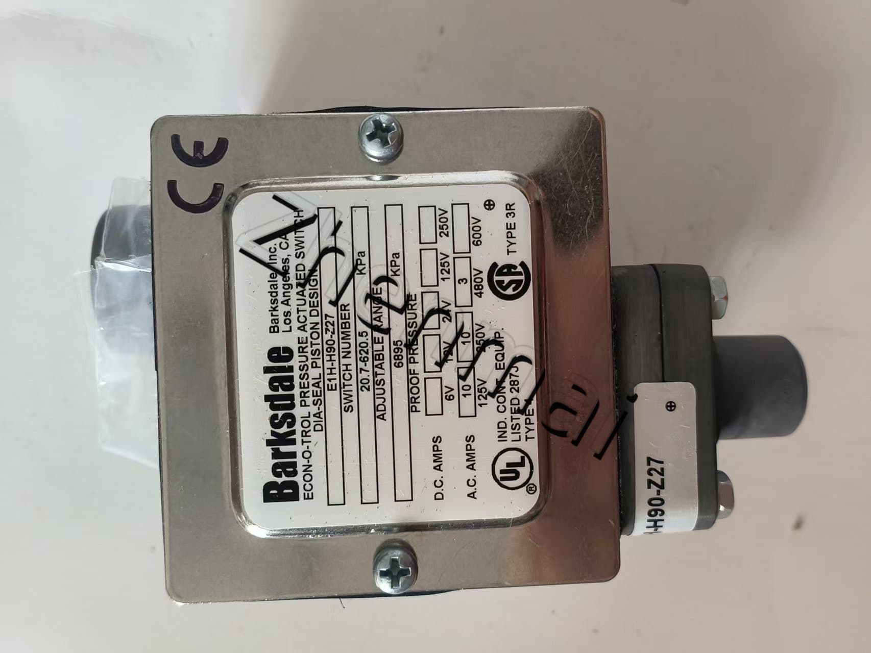 Brand New Original Barksdale E1H-H90-Z27 Pressure sensor Level switch Flow switch Pressure switch Fast Shipping