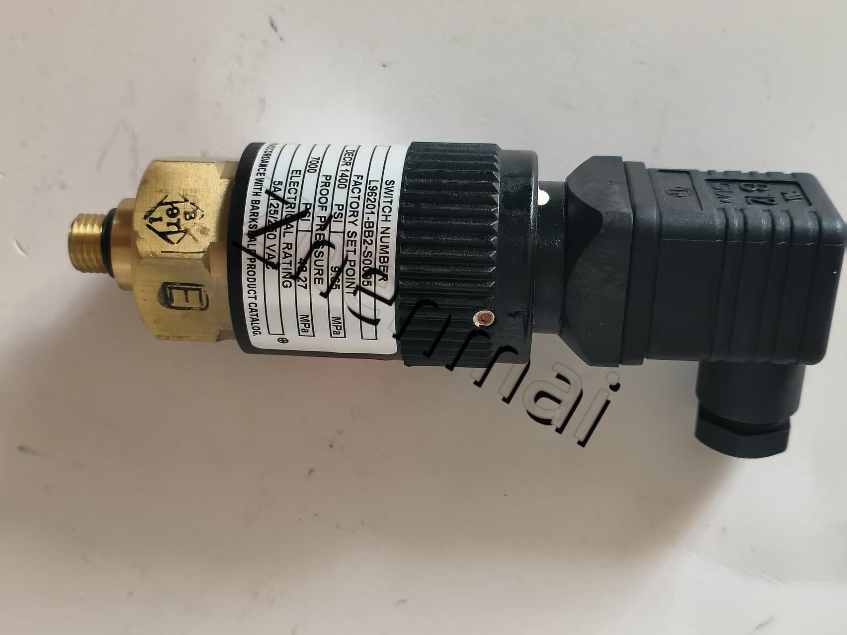 Brand New Original Barksdale L96201-BB2-S0005 Pressure sensor Level switch Flow switch Pressure switch Fast Shipping
