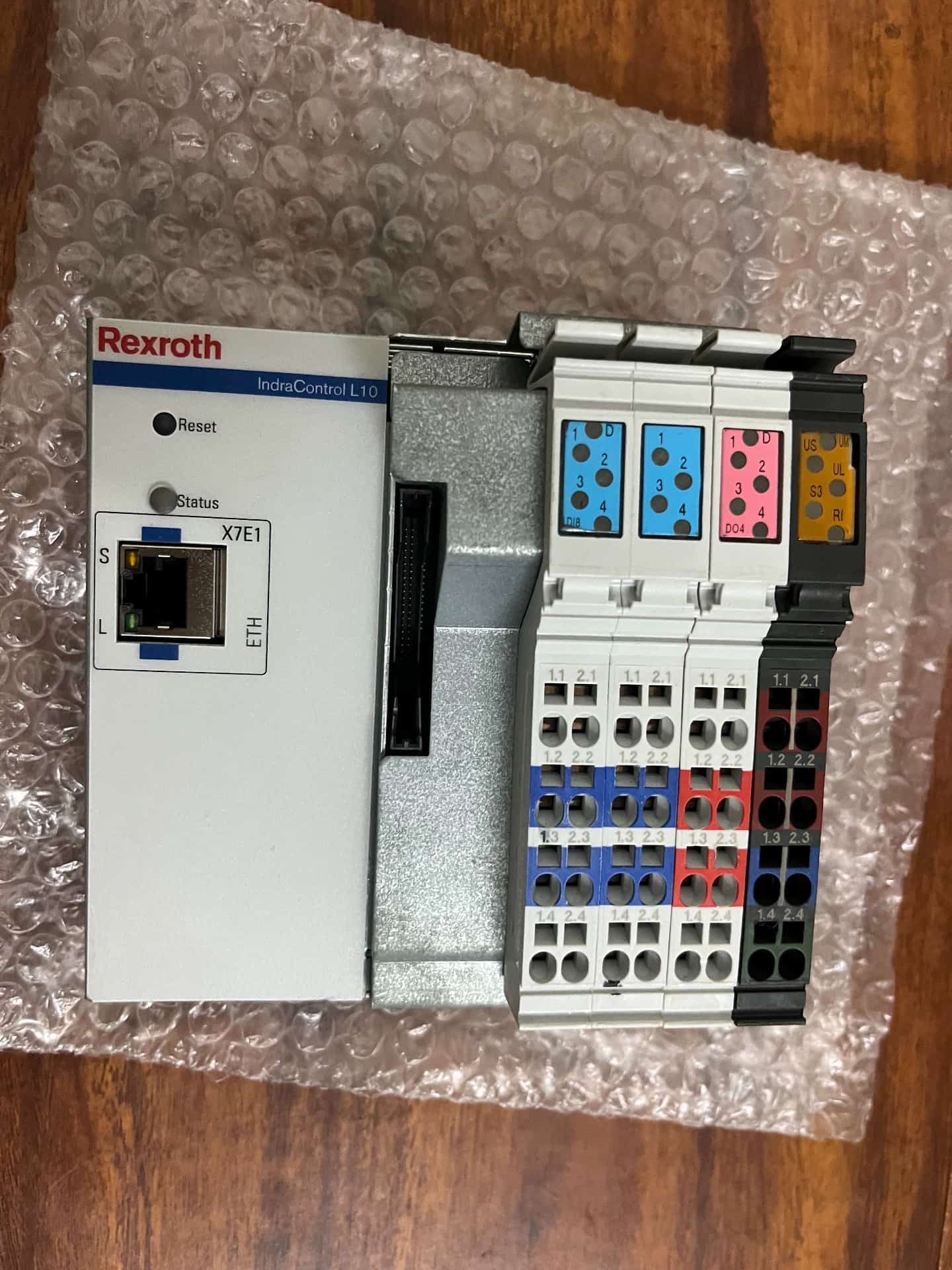 Brand New Original Bosch Rexroth Servo drive CML10.1-NN-210-NB-NNNN-NW Servo Motor Fast Shipping