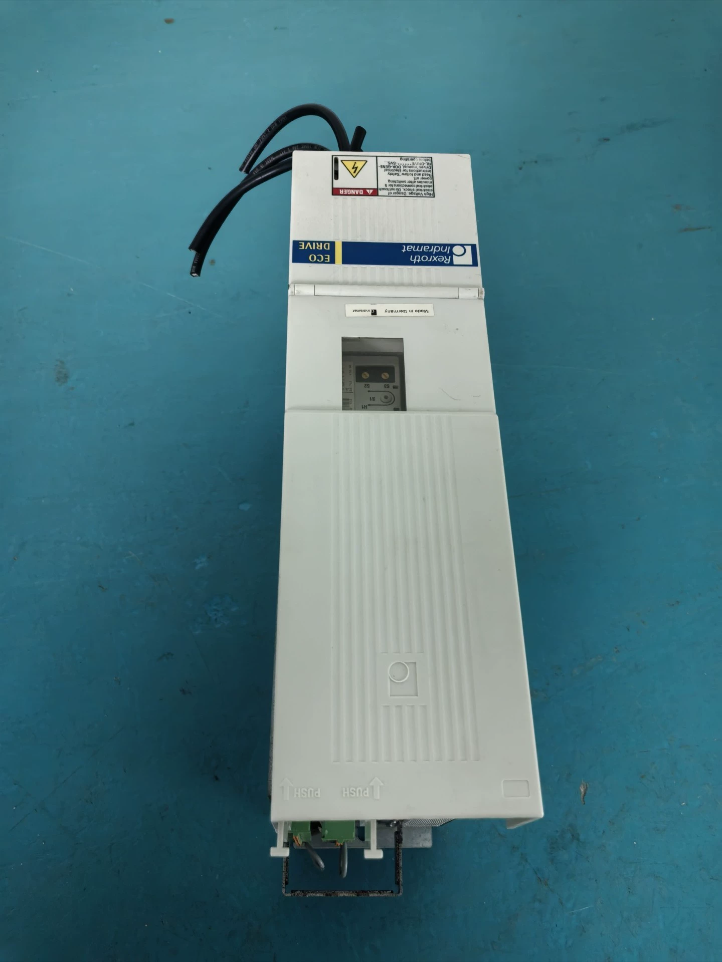 Brand New Original Bosch Rexroth Servo drive DKC03.3-100-7-FW Servo Motor Fast Shipping