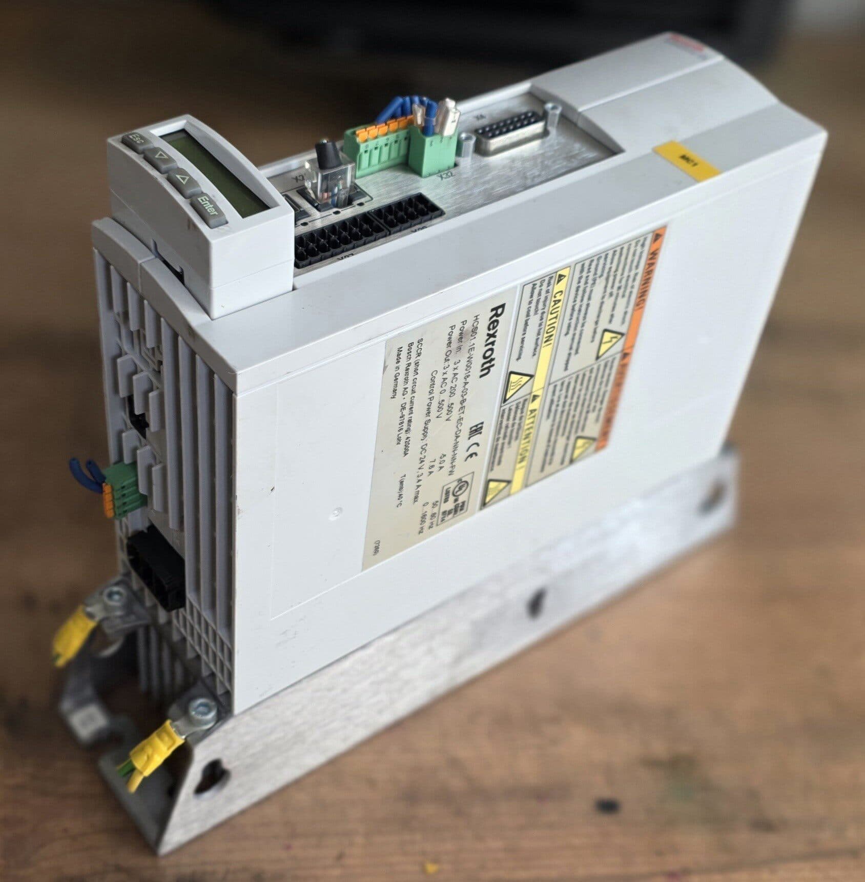 Brand New Original Bosch Rexroth Servo drive HCS01.1E-W0018-A-03-B-ET-EC-DA-NN-NN-FW Servo Motor Fast Shipping