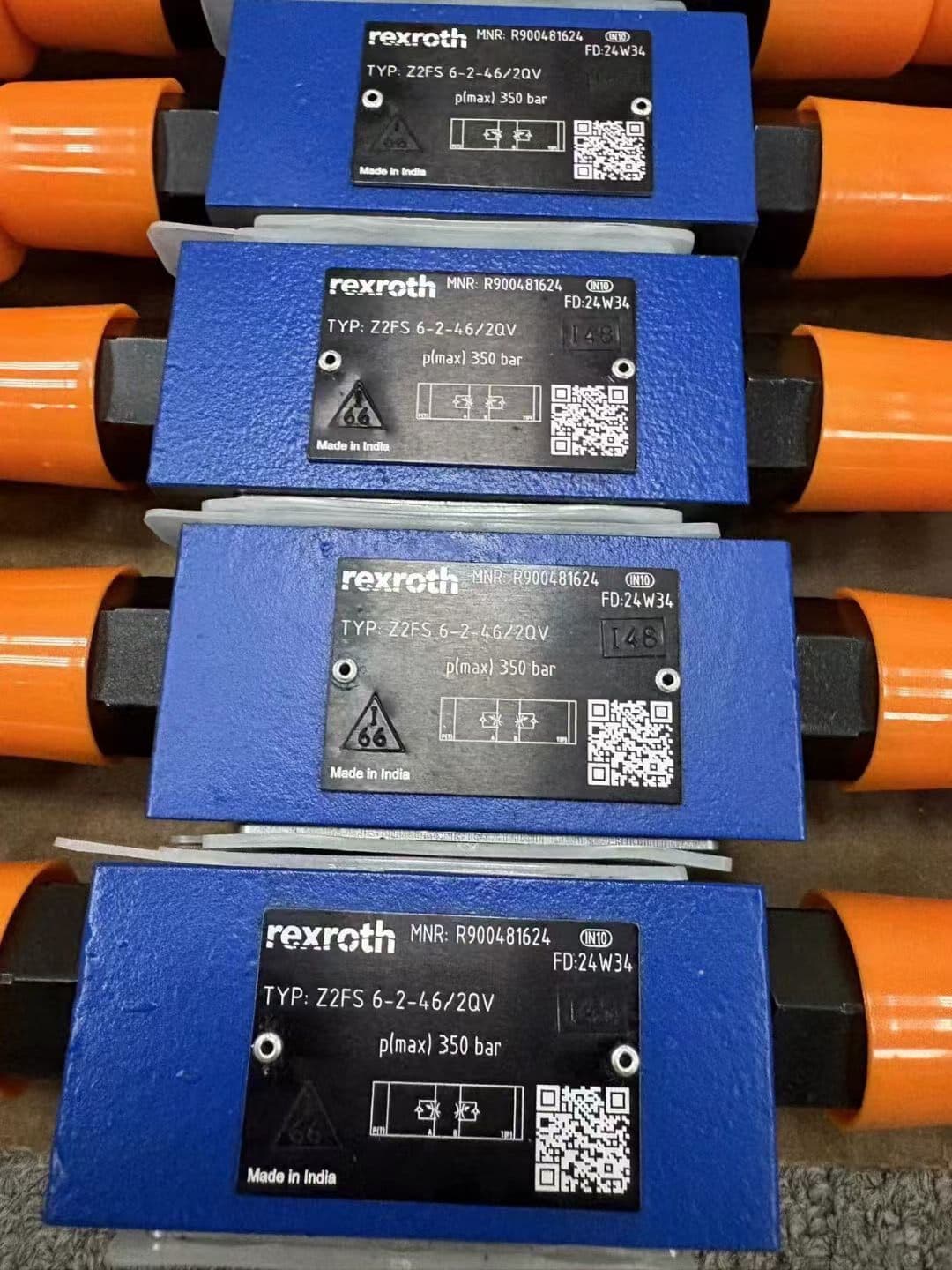 Brand New Original Bosch Rexroth Servo drive Proportional valve 4WRZE16W9-150-7X/6EG24N9ETK31/F1D3M Servo Motor Fast Shipping