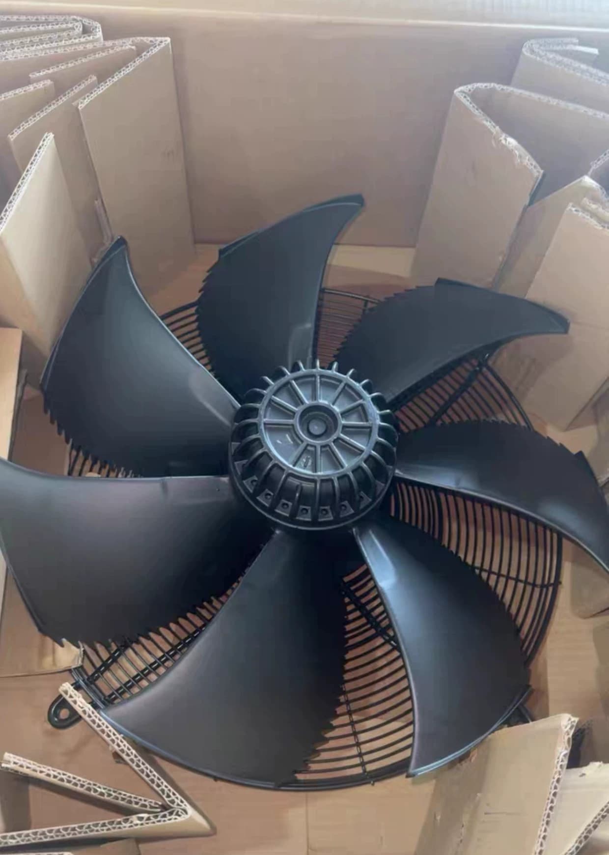 Brand-New ZIEHL-ABEGG FN056-VDK.4M.V7P2 Centrifugal Fan Compact Axial Fan Fast Shipping