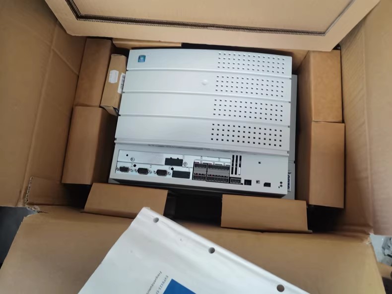 Genuine New Lenze EVS9328-ESV100 Industrial I/O Module FedEx DHL Fast Shipping