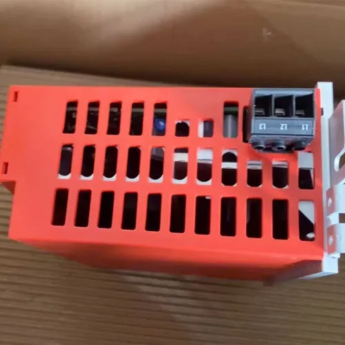 SEW EURODRIVE MC07B0011-5A3-4-00 Frequency Inverter
